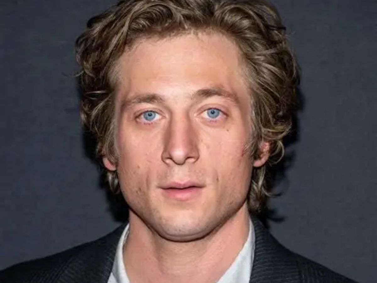 Jeremy Allen White