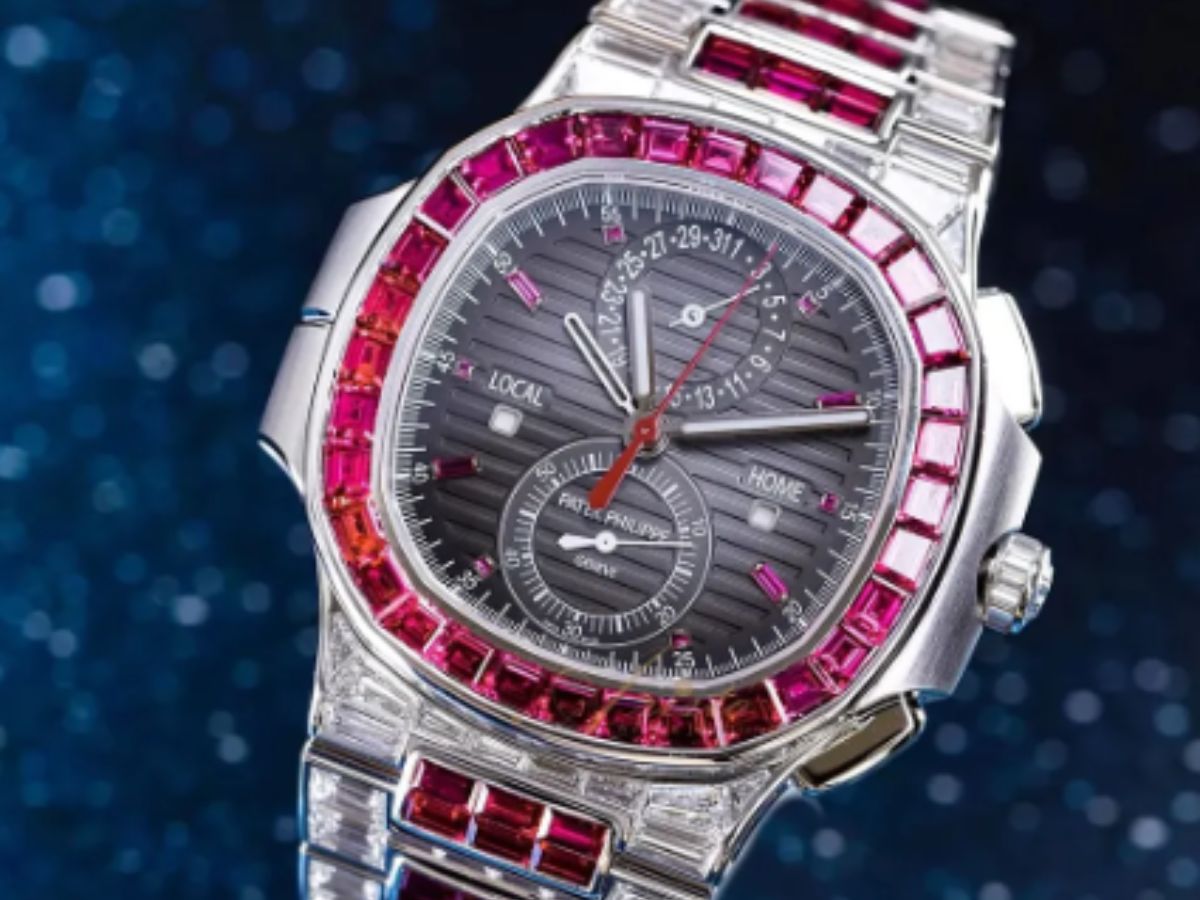 Patek Philippe Nautilus (5990/1422G) 'Ruby'