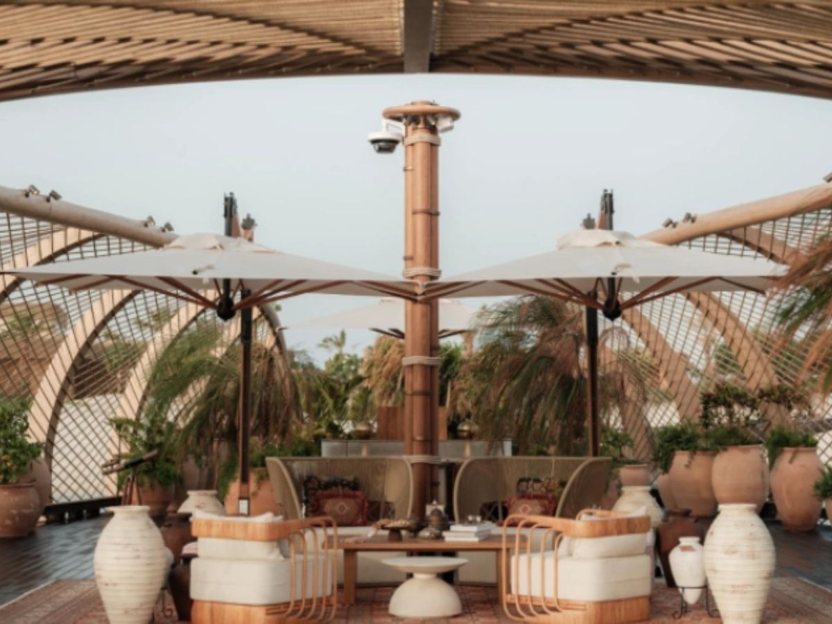 High-End Design & Privacy