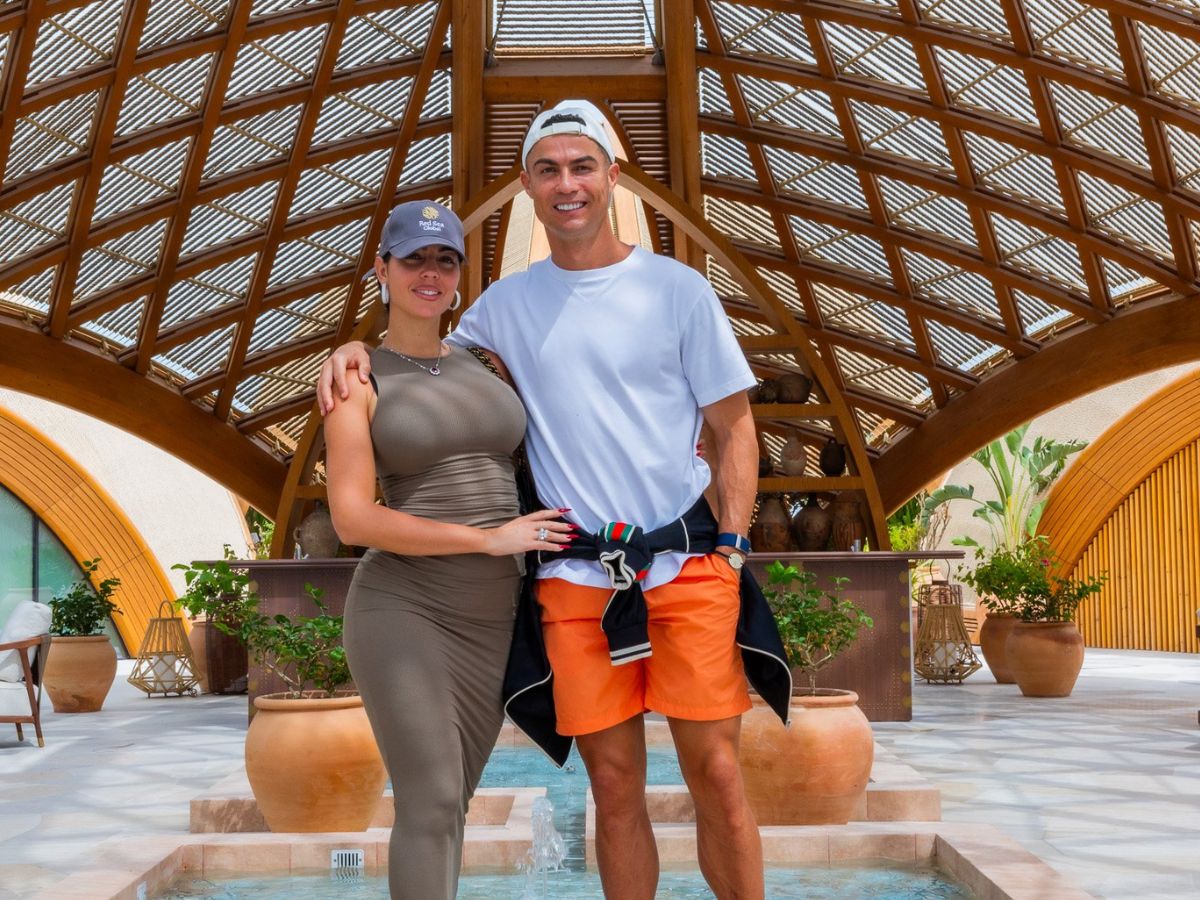 Dual-Villa Acquisition