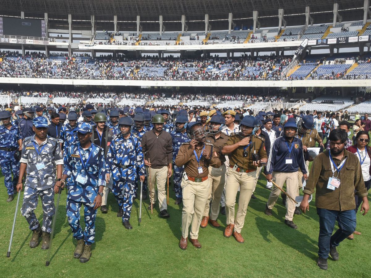 Tight Security As Crowds Swell At Event Venue