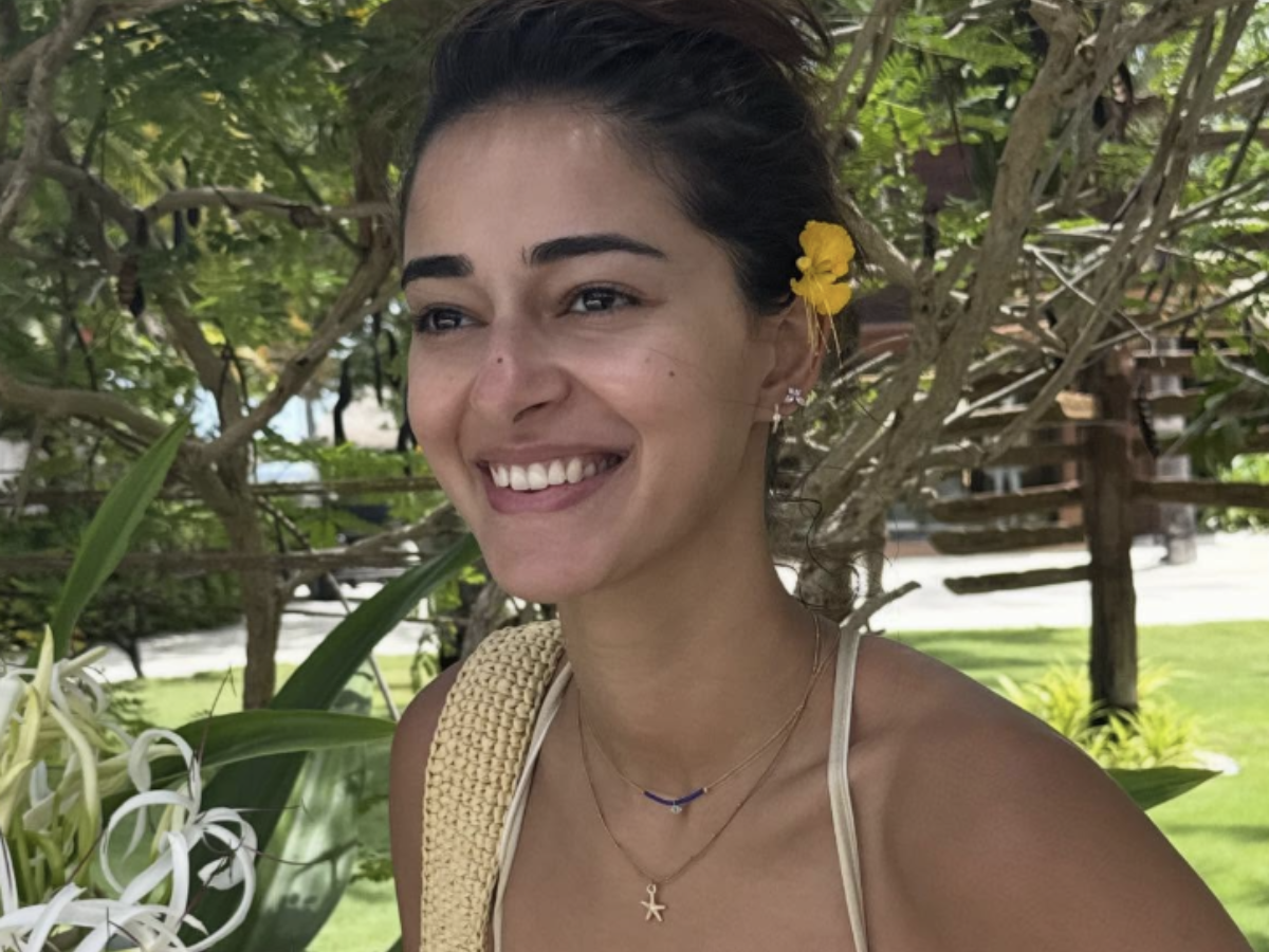 Cover-Ups & Accessories