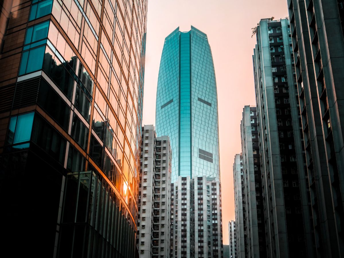 Jeddah Tower’s mixed-use design features luxury spaces, offices.