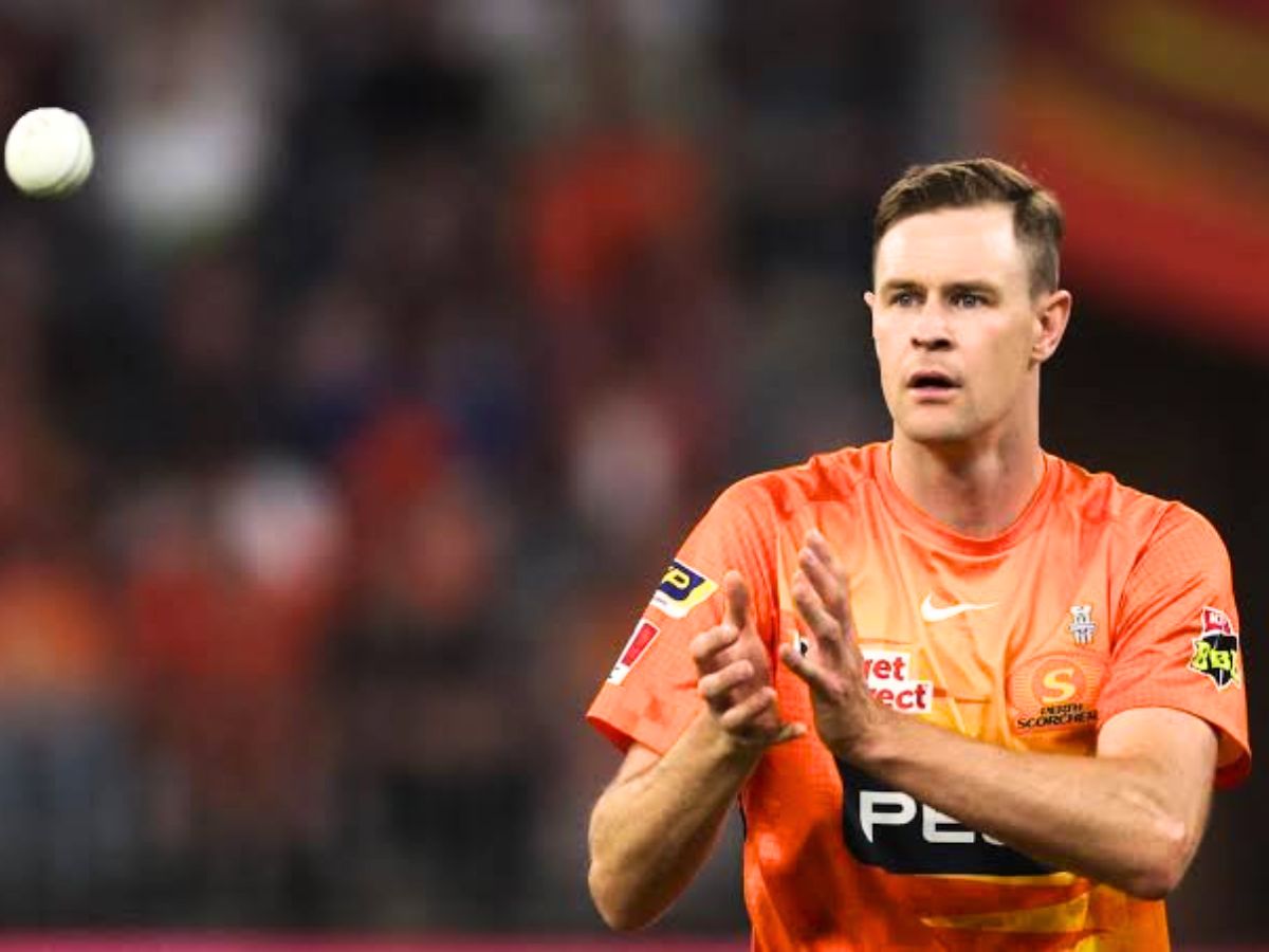 Jason Behrendorff – BBL’s Wicket-Taking Ace!