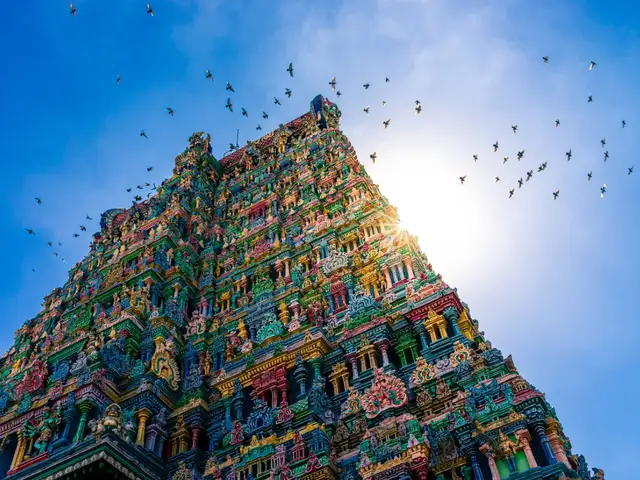 Meenakshi Amman Temple – Madurai
