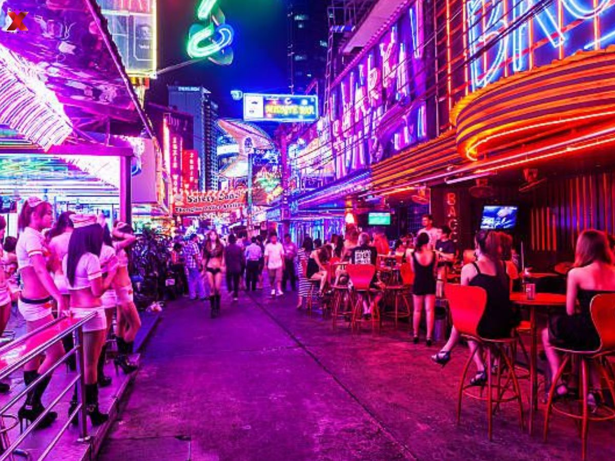 Global Media and "The Sin City" Image