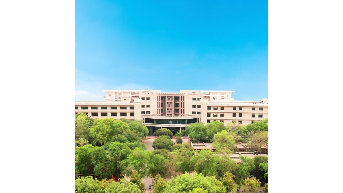 iit-delhi-opens-admissions-for-batch-2-of-online-pg-diploma-in-advanced-communication-engineering-with-quantum-and-ai-integration IIT Delhi Opens Admissions for Batch 2 of Online PG Diploma in Advanced Communication Engineering with Quantum and AI Integration