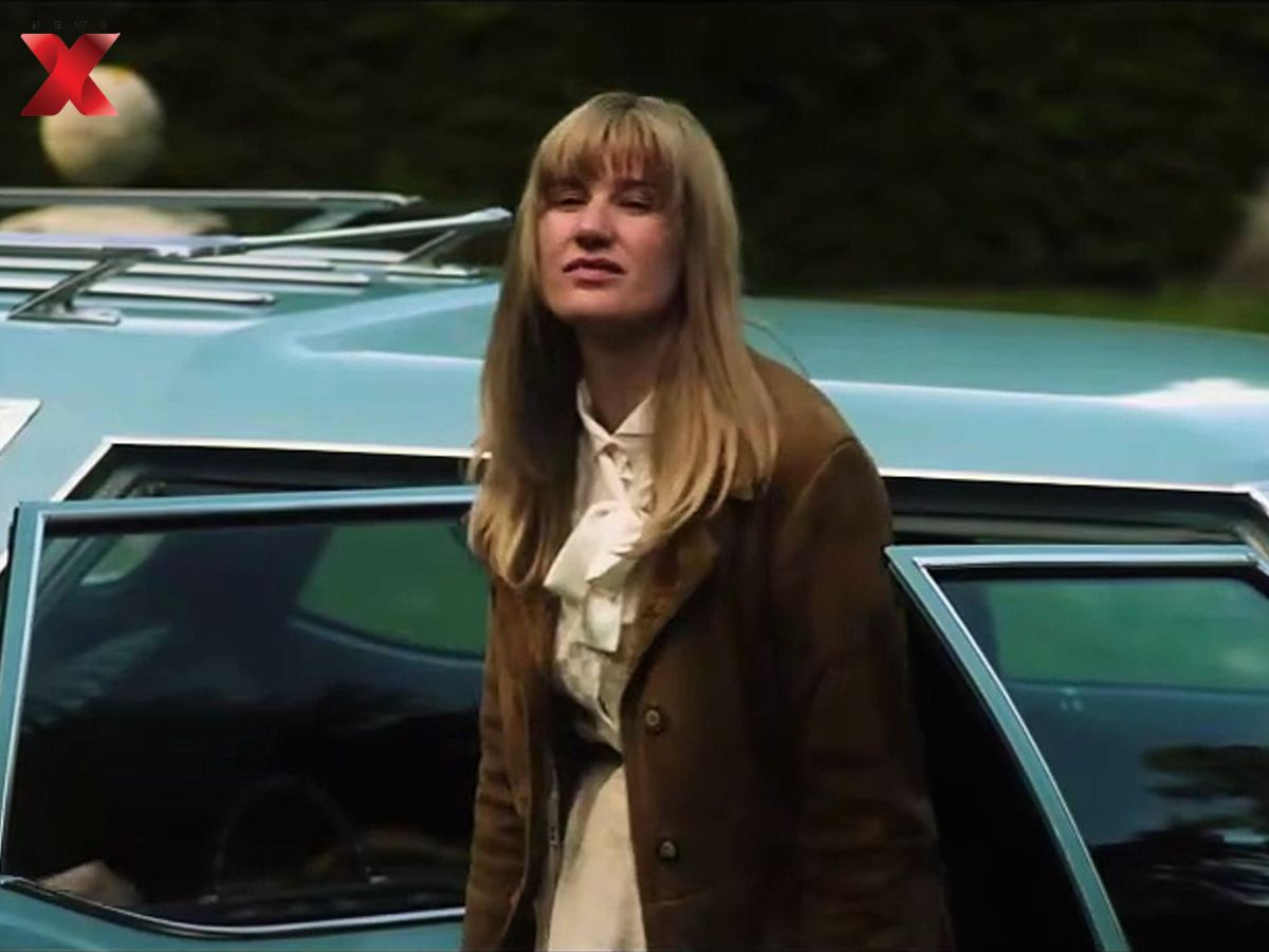 Honey Bunch Trailer Details