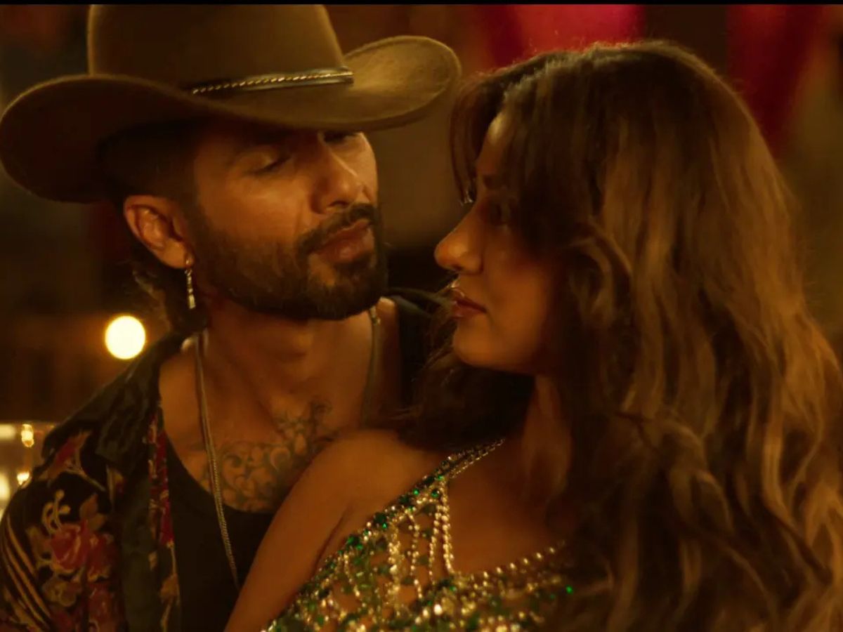 Music That Matches the Film’s Dark Energy