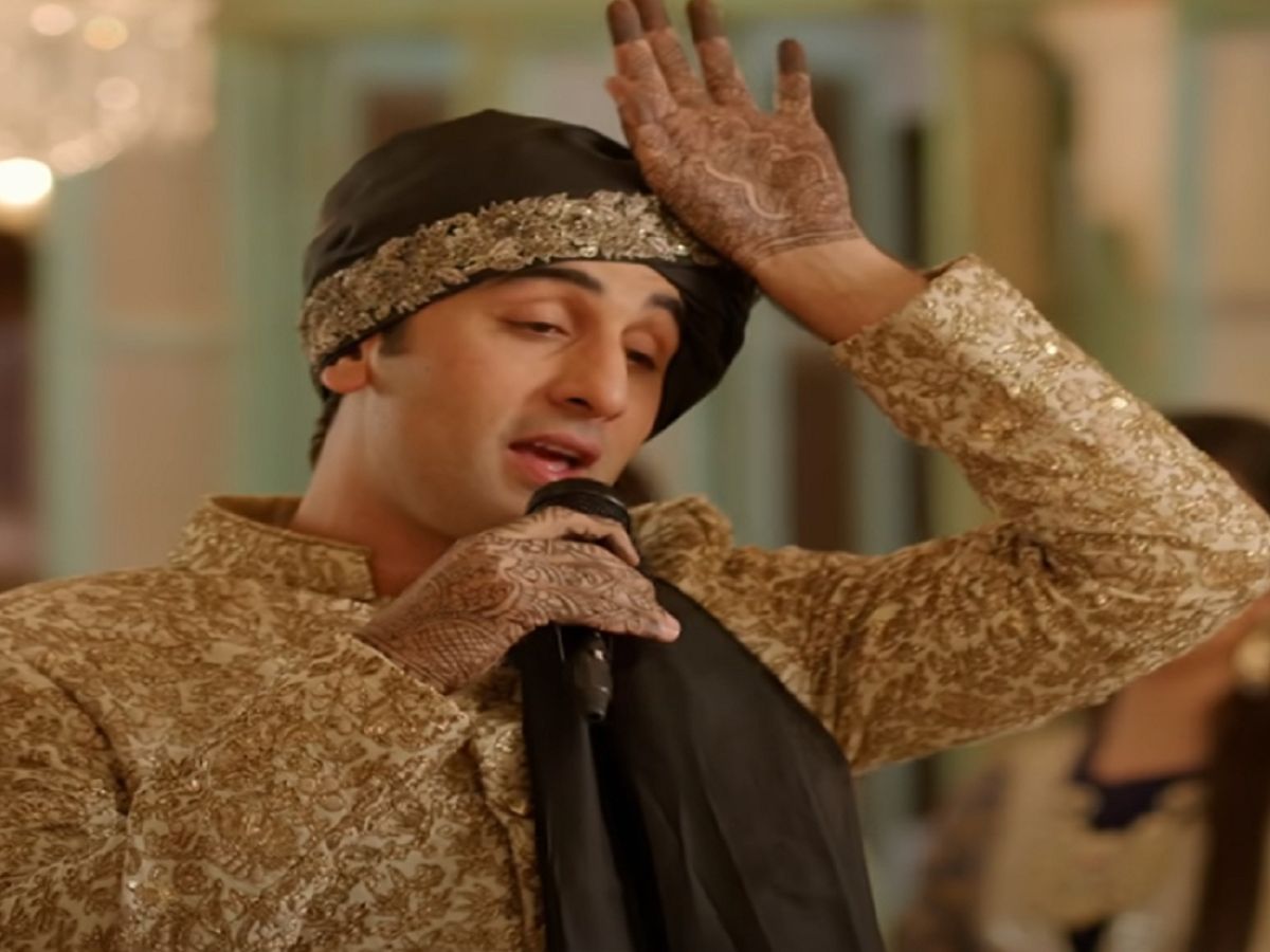 Heartbreak & Missing-You Songs for Emotional Nights