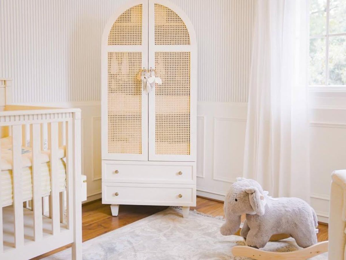 Soft Tones, Gentle Breeze & Bhajans