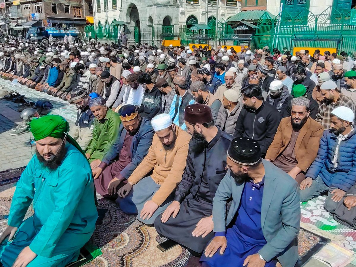 Spiritual Atmosphere & Traditions