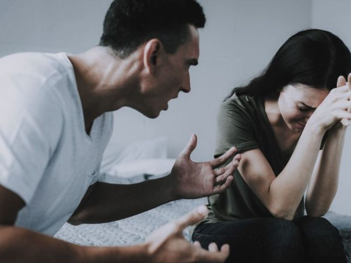 Staying in Toxic Relationships