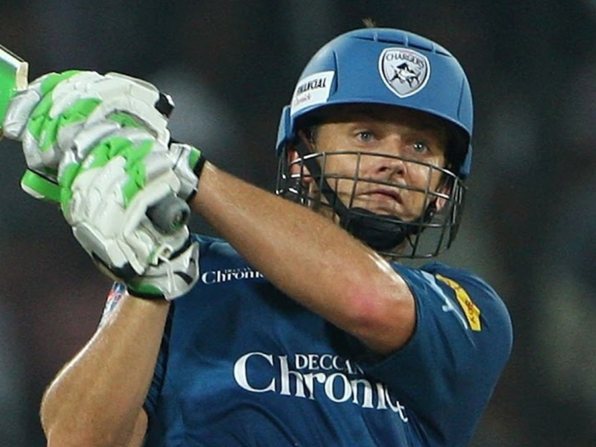 Adam Gilchrist, IPL, Longest Six