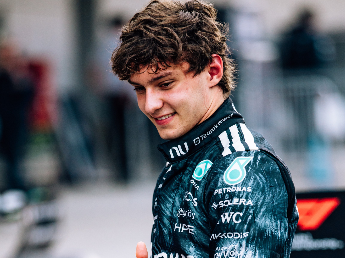 f1-live-japanese-grand-prix-2026-qualifying-live-updates-today-highlights-how-to-watch-formula-1-race-live-streaming-fancode-suzuka-russell-antonelli-leclerc-lewis-hamilton Kimi Anotenlli secures pole at the Japanese Grand Prix 2026 | X