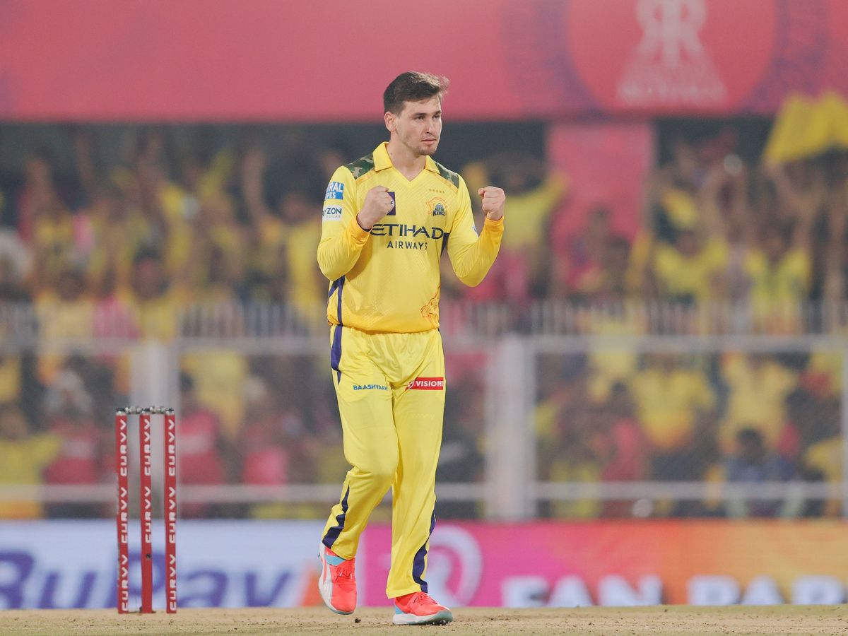 Noor Ahmad Picked 3 Wickets Against RR