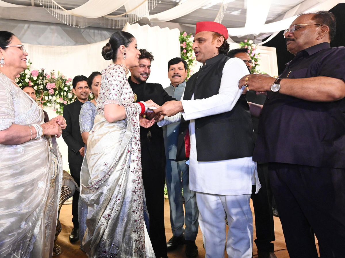 Samajwadi Party chief Akhilesh Yadav at Kuldeep Yadav's Wedding Reception