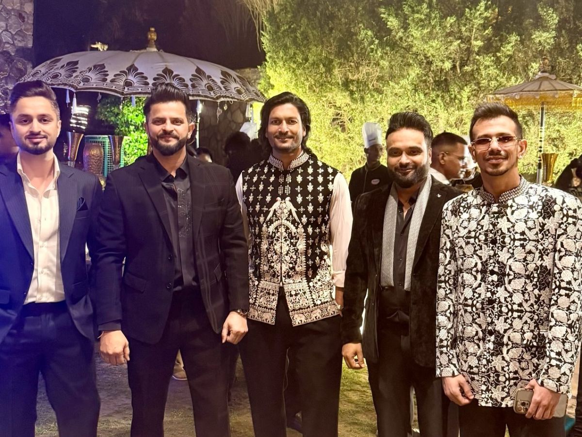 Suresh Raina in Kuldeep Yadav's Wedding Function Along with Yuzi Chahal (Image Credits:X)