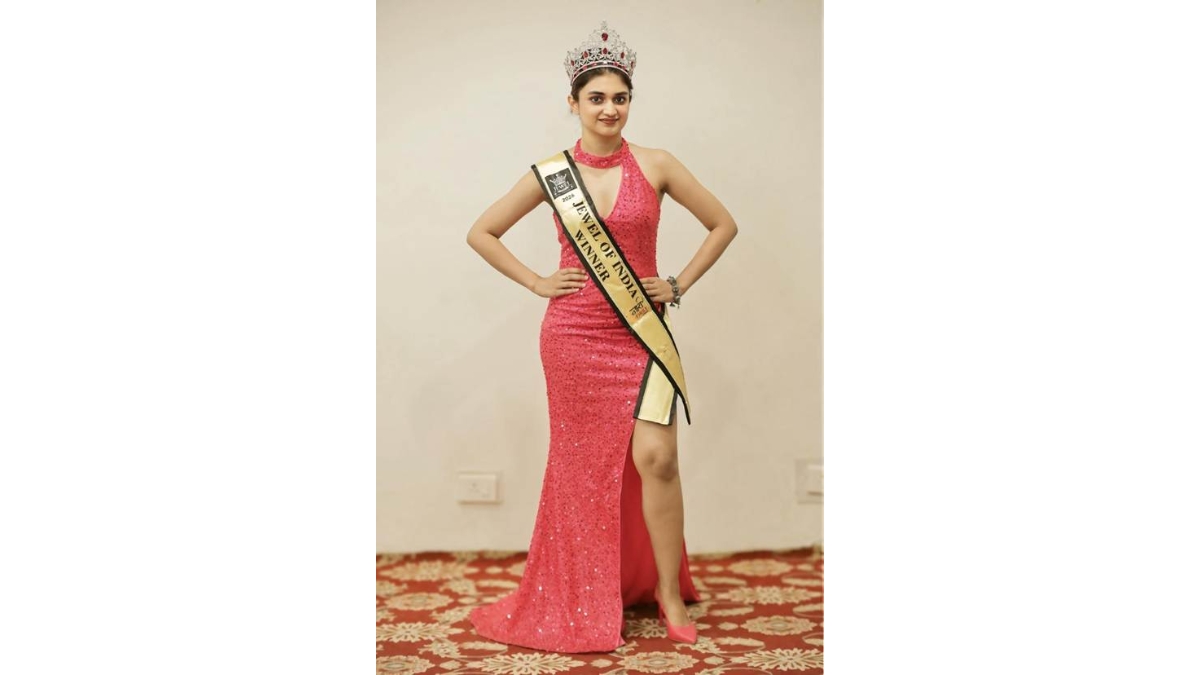 Indore-Based Gynaecologist Dr Ishita Joshi Crowned by Malaika Arora Wins ‘NariFirst Jewel of India Season 3’ Title