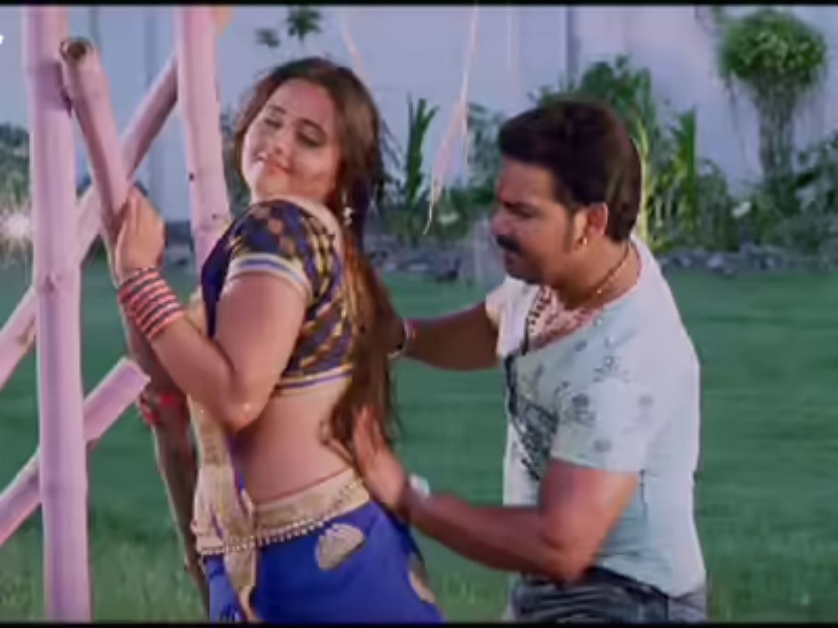 Chhalakata Hamro Jawaniya – Pawan Singh & Kajal Raghwani