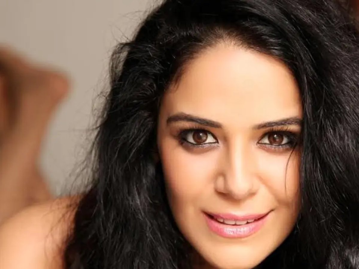 Bold Photoshoot Look