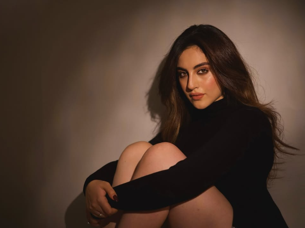 Samreen Kaur's Professional Background