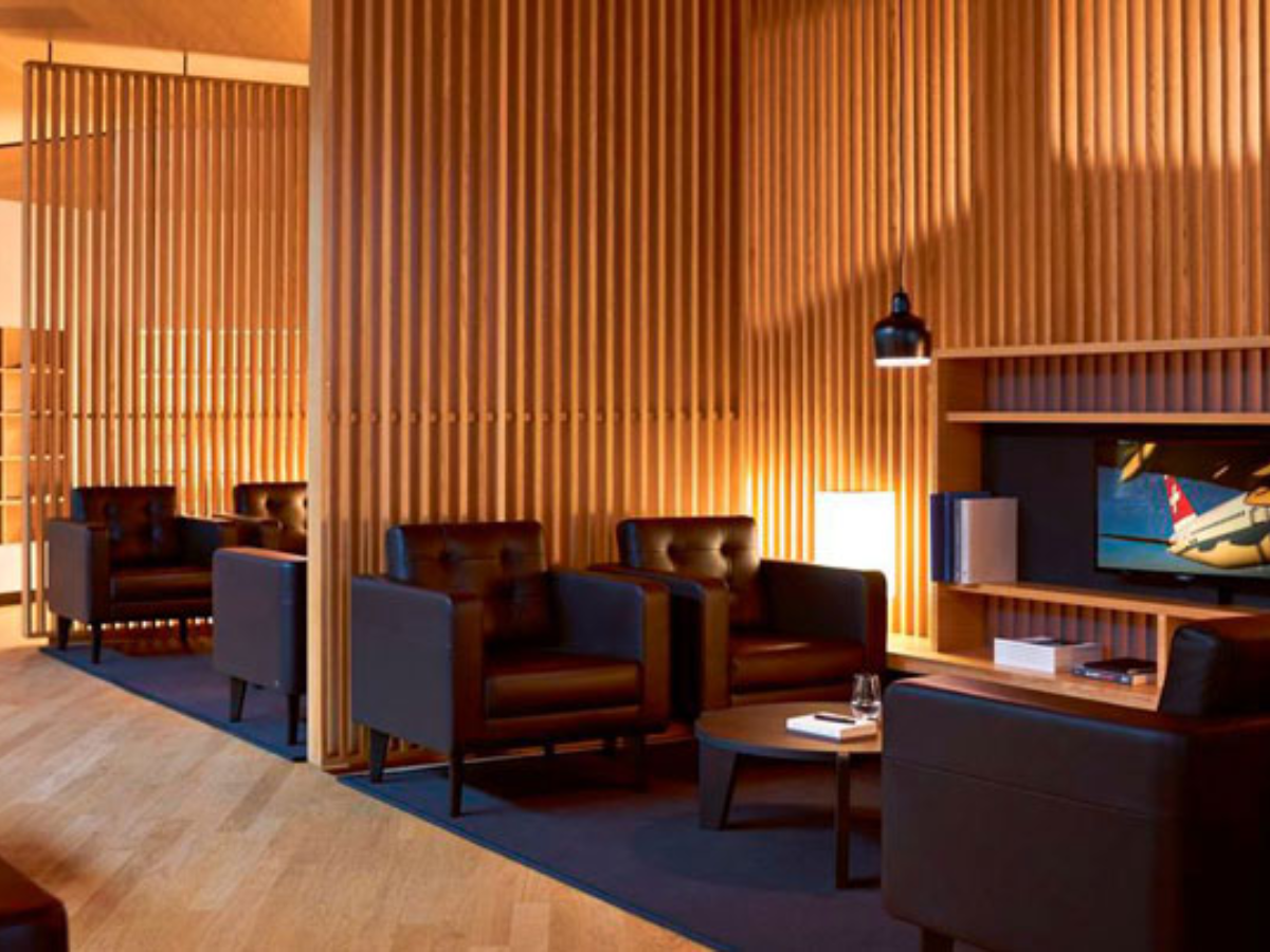 Swiss First Class Lounge