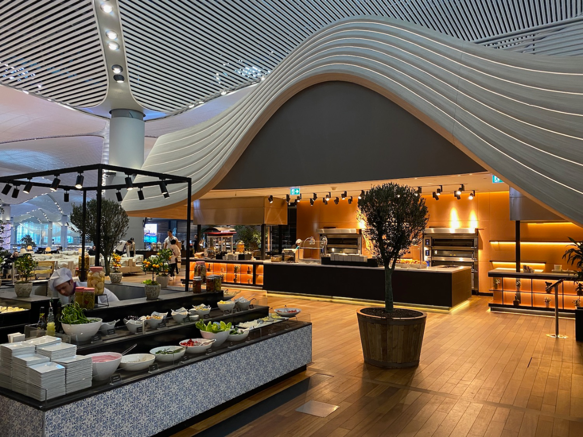 Turkish Airlines Business Lounge