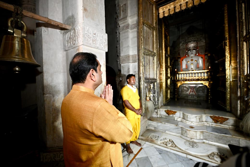 Gautam Adani Offers Prayers At Taranga Jain Temple On Akshaya Tritiya
