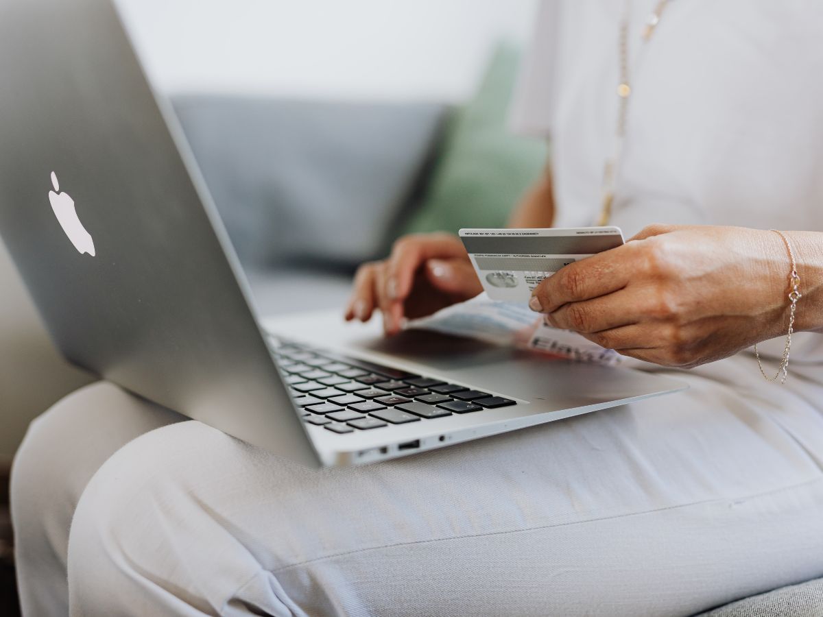 9. Use Credit Wisely For Utility Bills To Build Your CIBIL Score