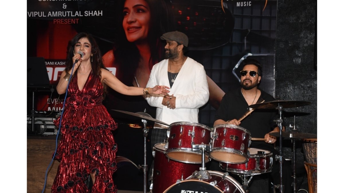 Shibani Kashyap Drops Sarfira in a Star-Packed Launch Night Hosted by Mika Singh- Vibes. Energy. Chaos: launch event hosted by Mika Singh