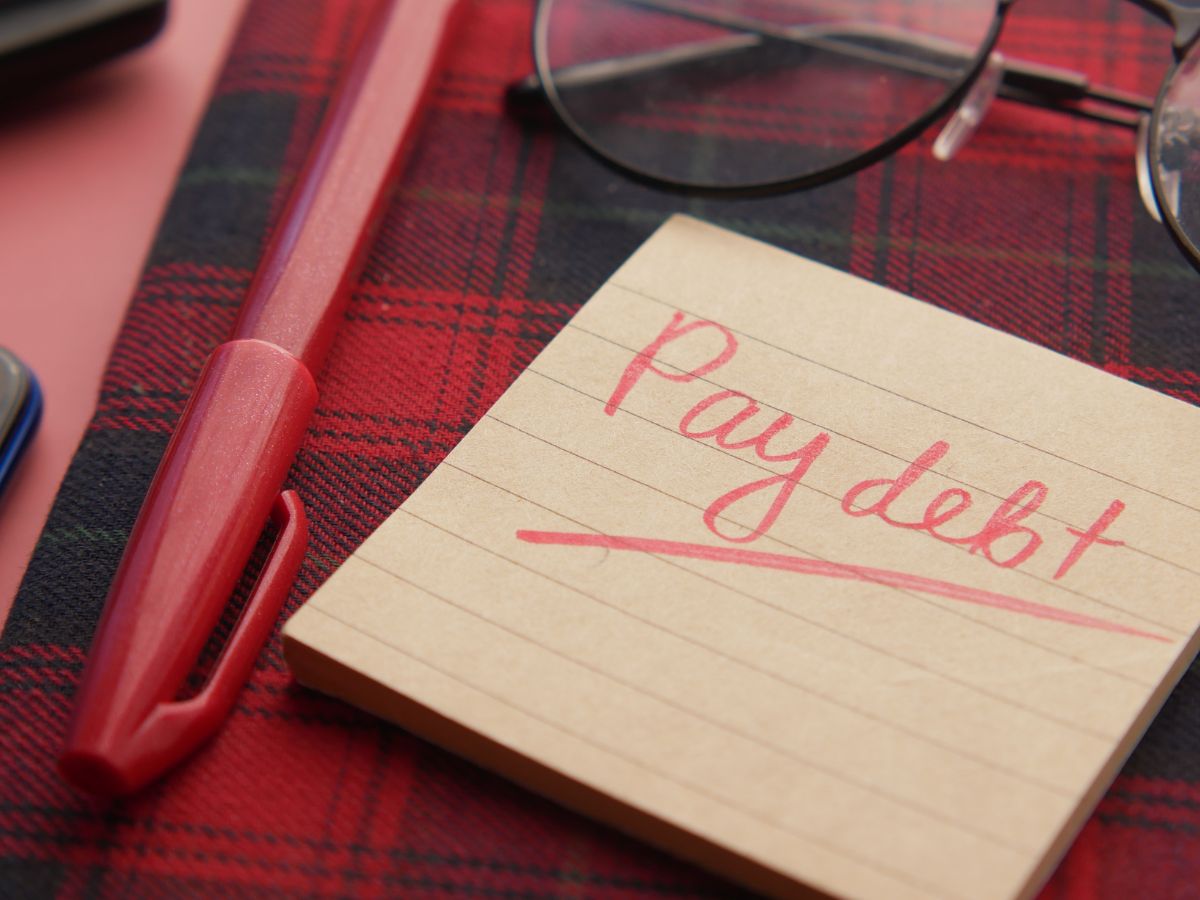 5. Pay Debt Off Faster To Strengthen Your CIBIL Score