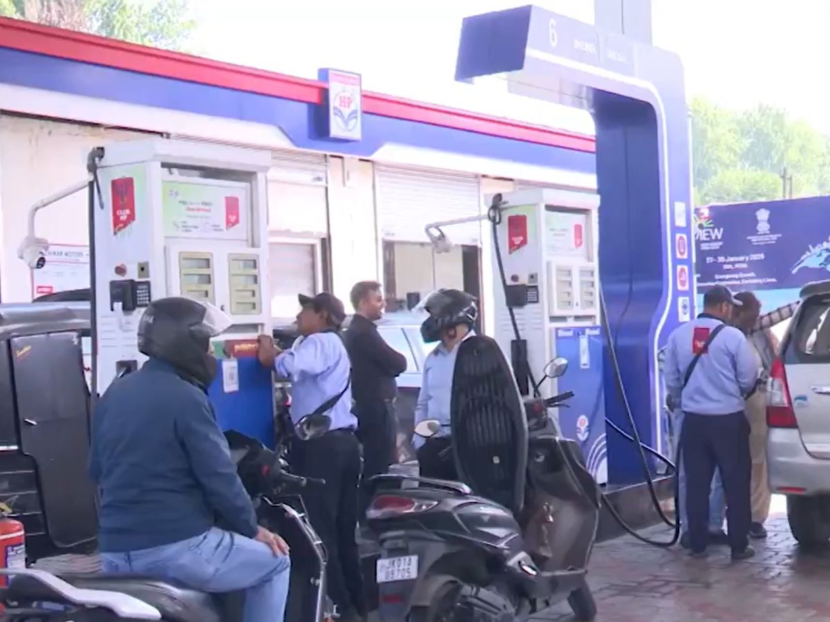 petrol-diesel-prices-jump-3litre-public-shock-political-clash-panic-buying-as-fuel-hike-ripples-across-india Petrol Diesel Price Hike (Pic:PTI)