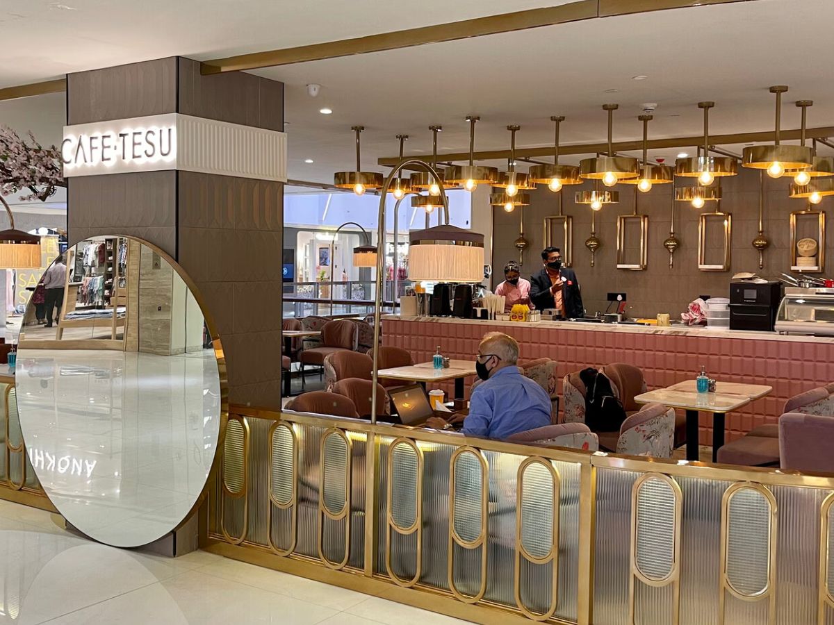Cafe Tesu - Chic and minimalist aesthetic