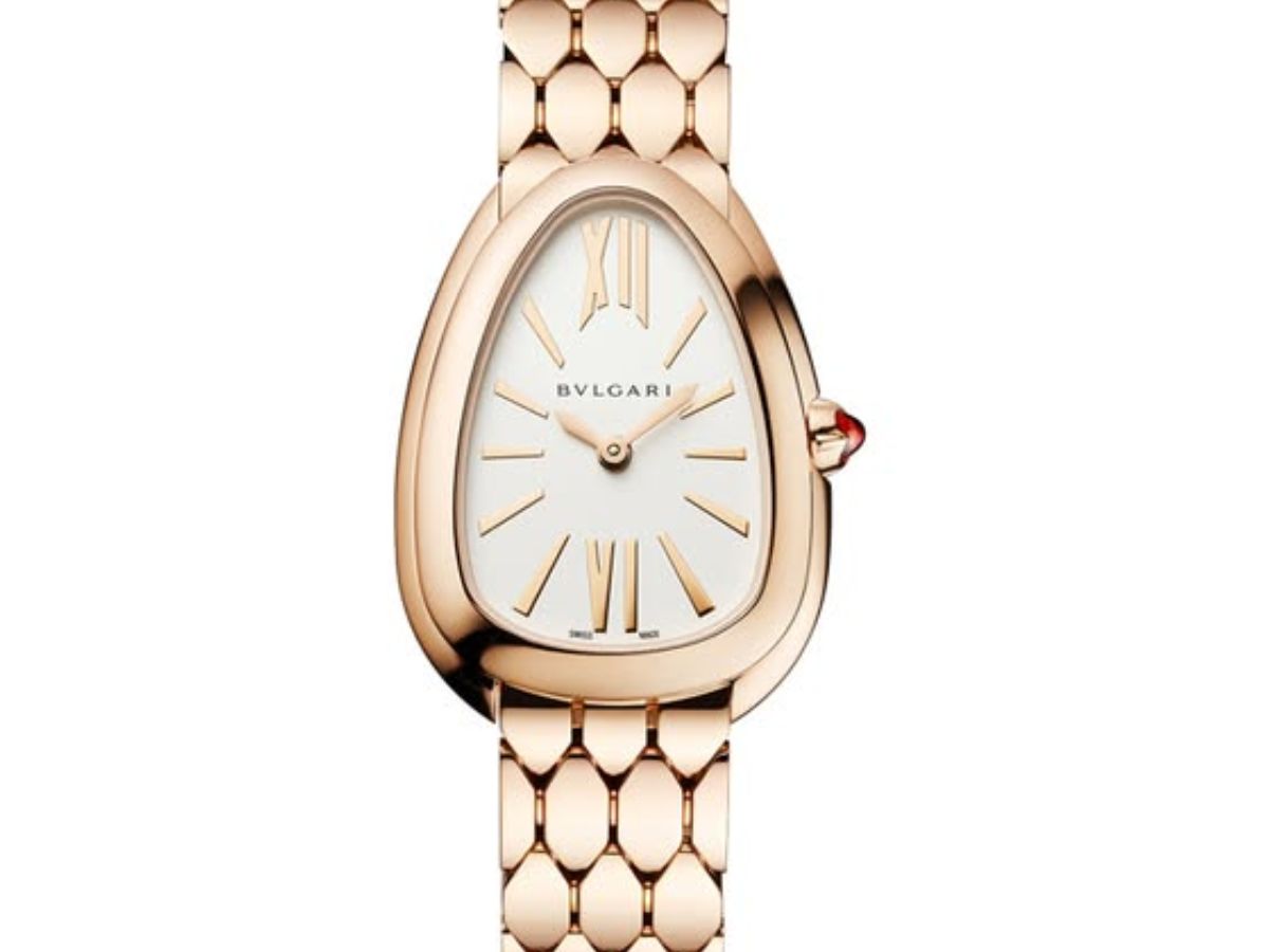 Priyanka Chopra Jonas – Bulgari Serpenti Watch