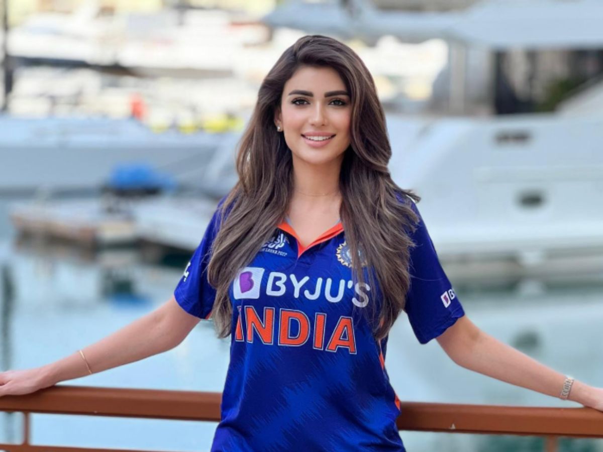 Lucknow Super Giants vs Punjab Kings, Wazhma Ayoubi, Shreyas Iyer, Afghan Influencer, Viral Fan, PBKS Captain, Social Media, Cricket Crush, Afghan Fan
