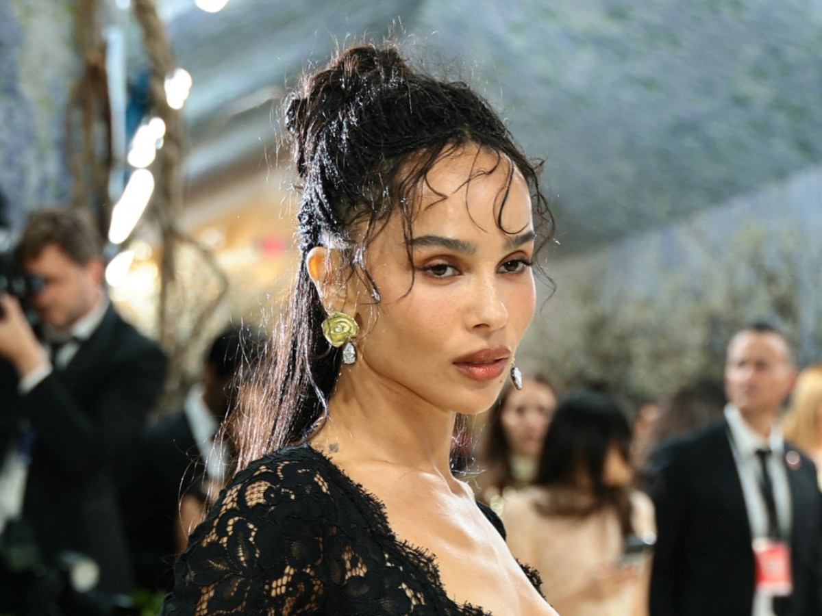 Zoë Kravitz in Jessica McCormack